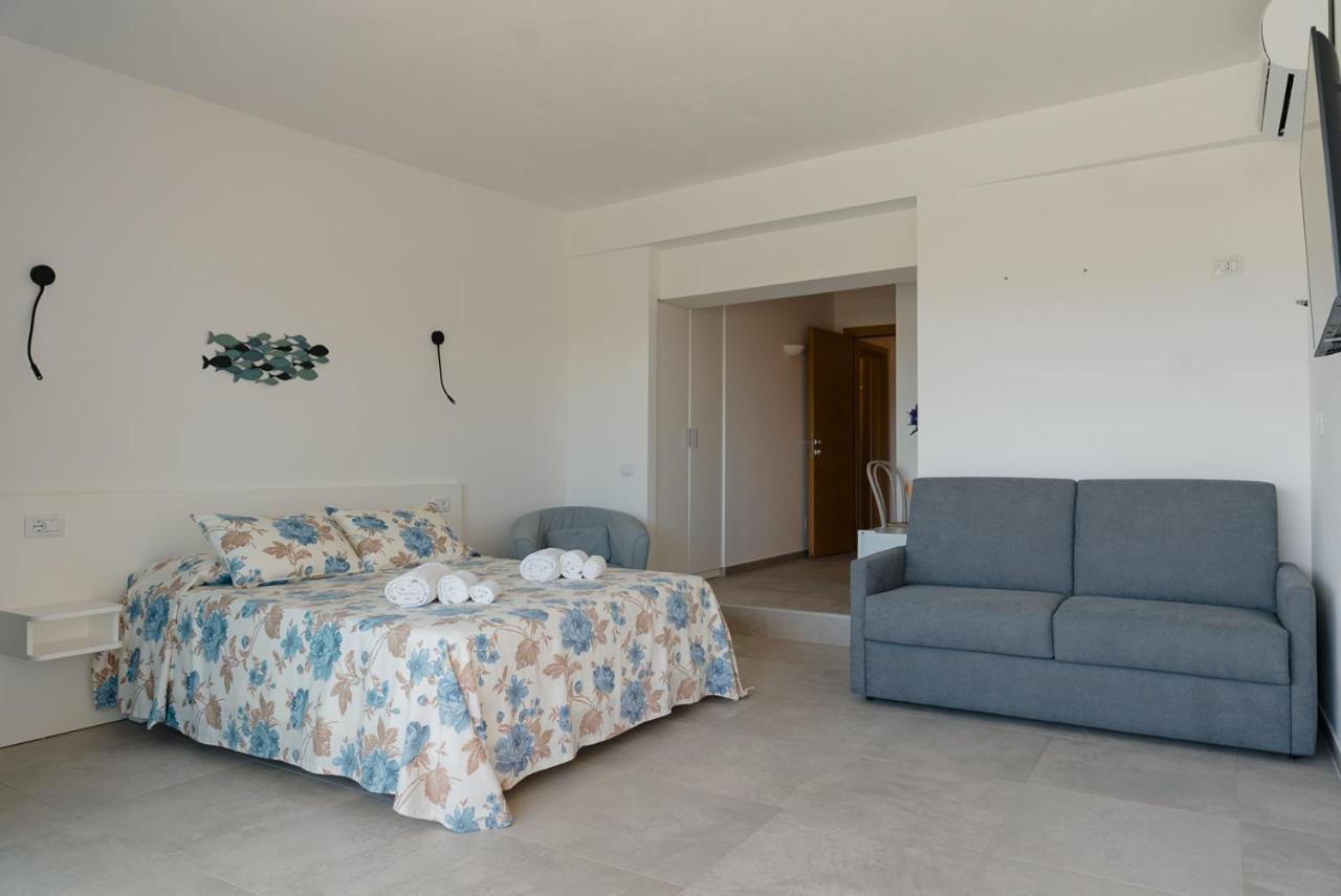 Rooms, Affittacamere Maksim Гольфо-Аранчи Экстерьер фото
